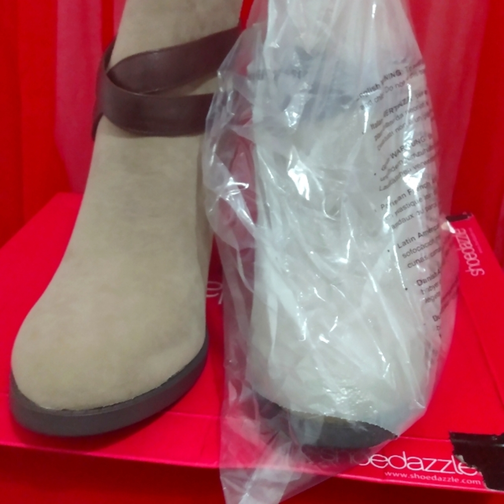 Shoedazzle,size10,toupe